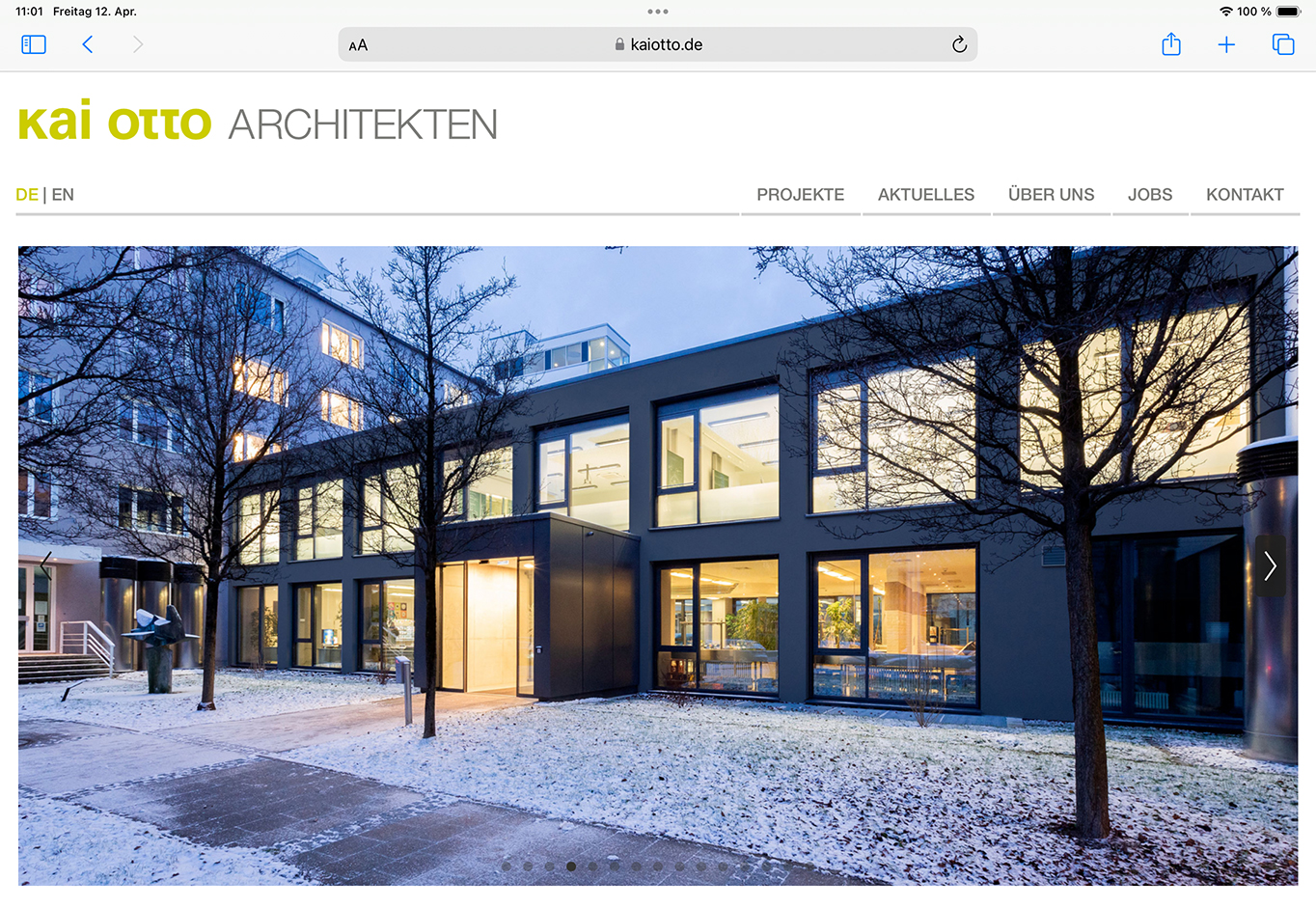 Logo und Webdesign mit -entwicklung